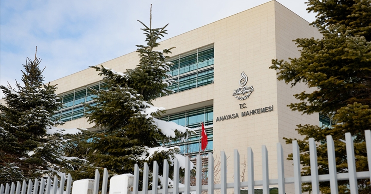 AYM’nin 5 parti için ‘mali denetim’ kararı Resmi Gazete’de