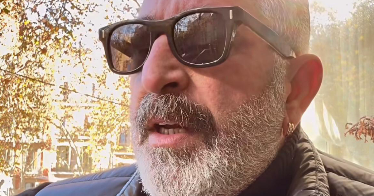 Cem Yılmaz: Yeni yıl şarkınız benden olsun