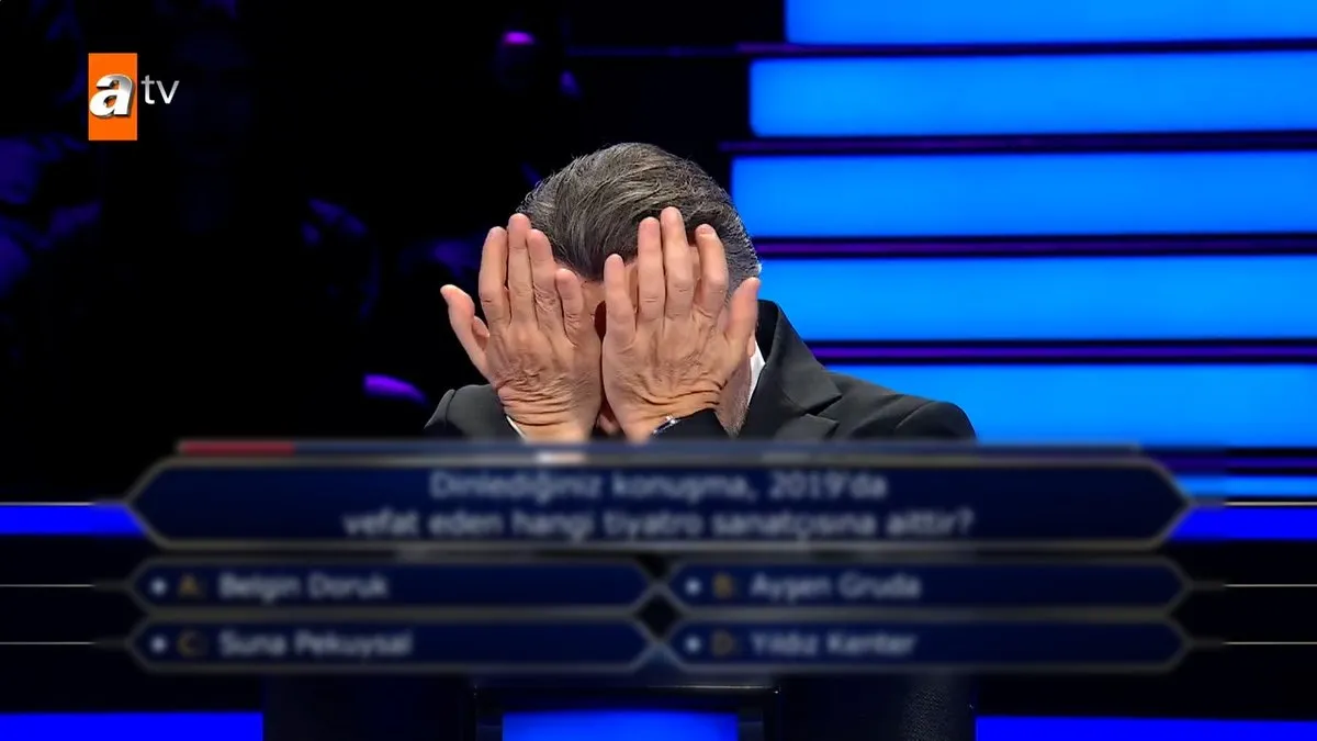 Oktay Kaynarca o soruda gözyaşlarına boğuldu! Kim Milyoner Olmak İster’de duygusal anlar…