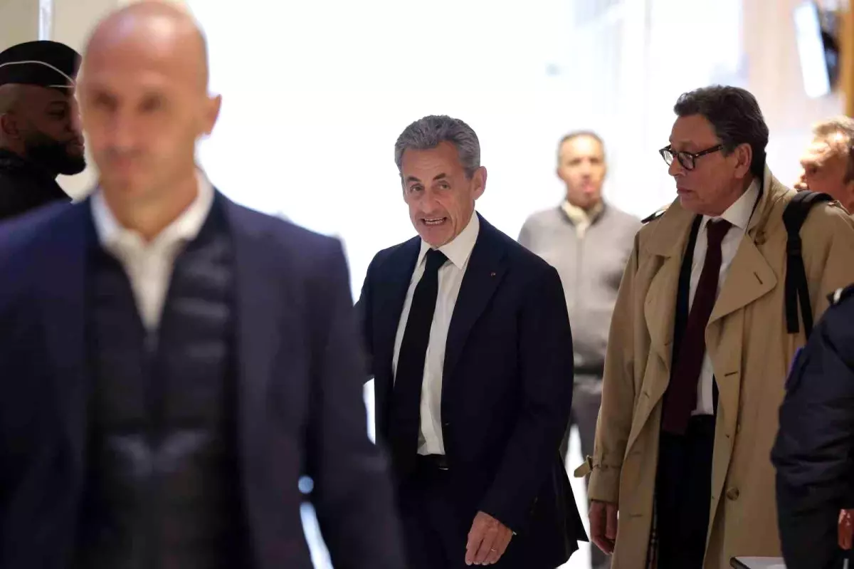 Sarkozy’nin Yargı Süreci Başladı