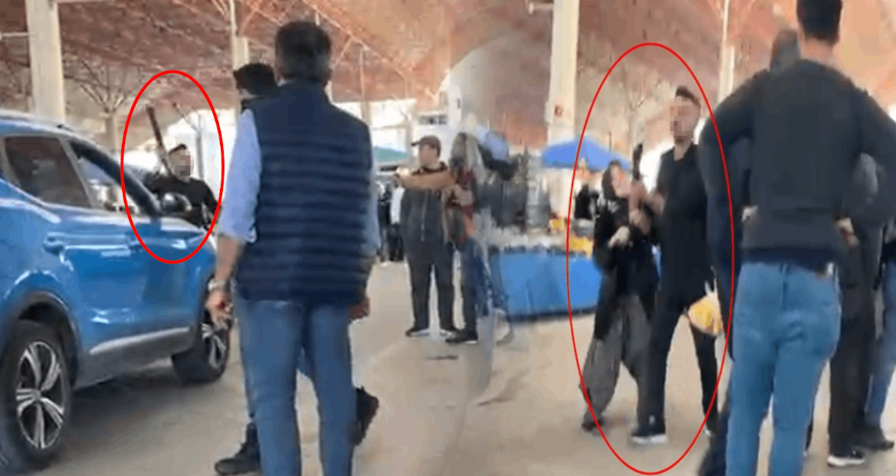 Dünürünü pazarda pompalı tüfekle bastı