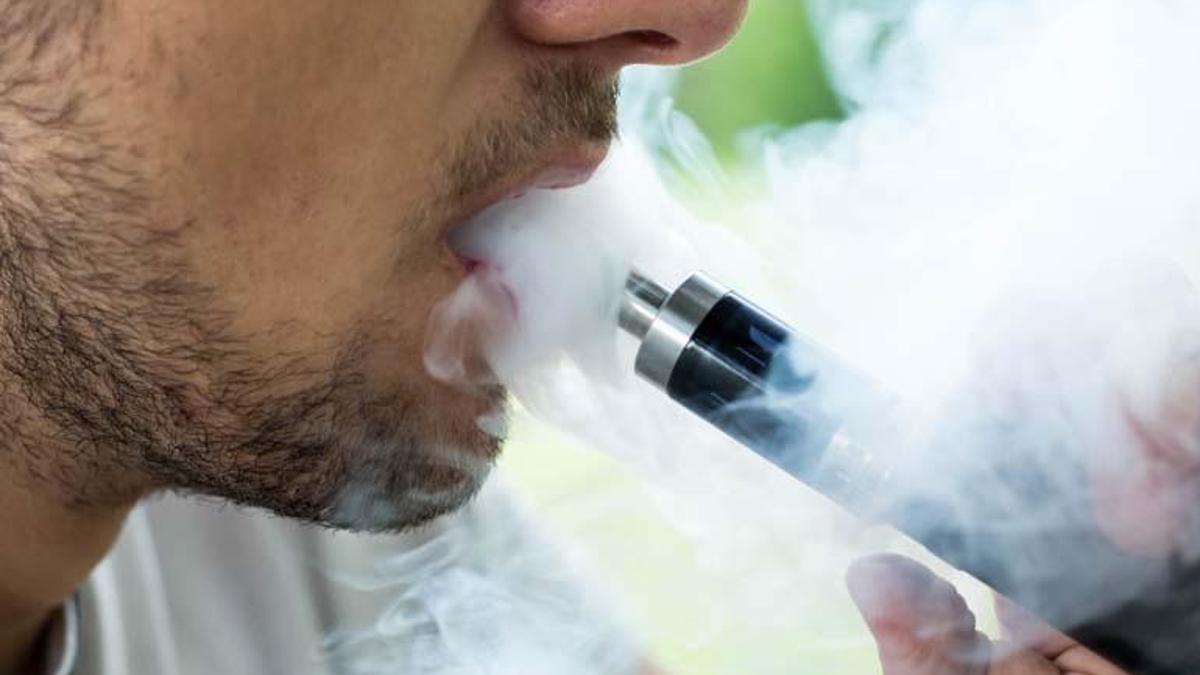 Elektronik sigarada korkutan tehlike: DNA hasarı ve akciğer kanserine yol açabiliyor